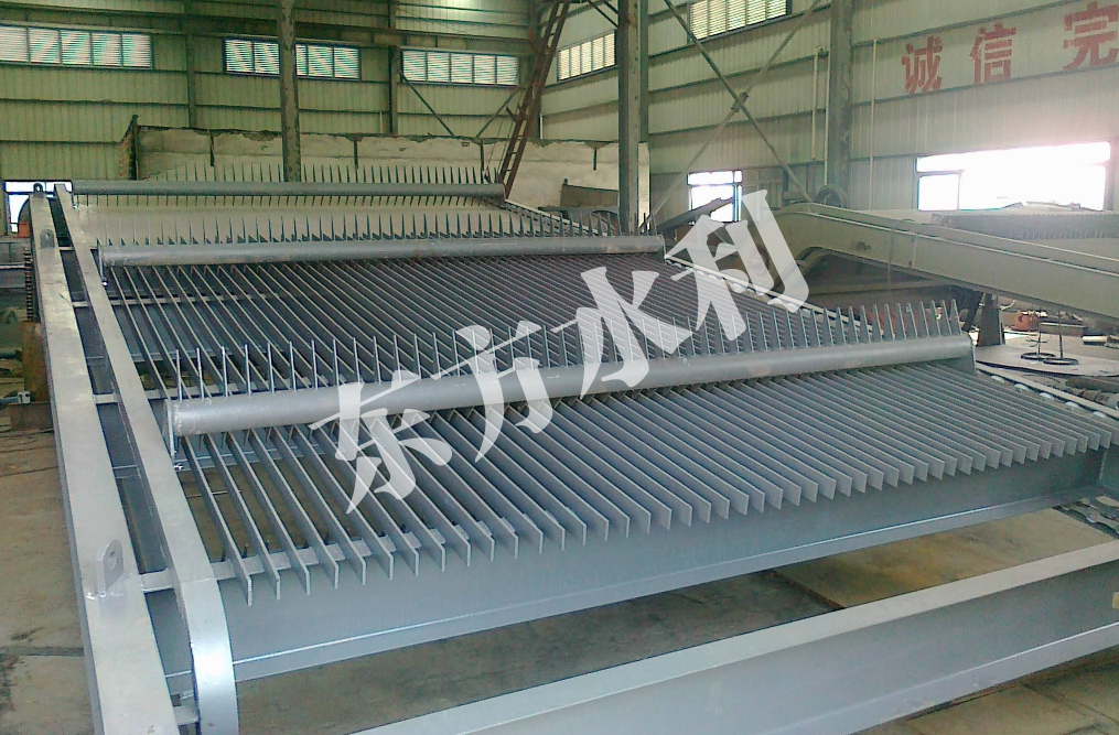 抓斗清污機(jī)